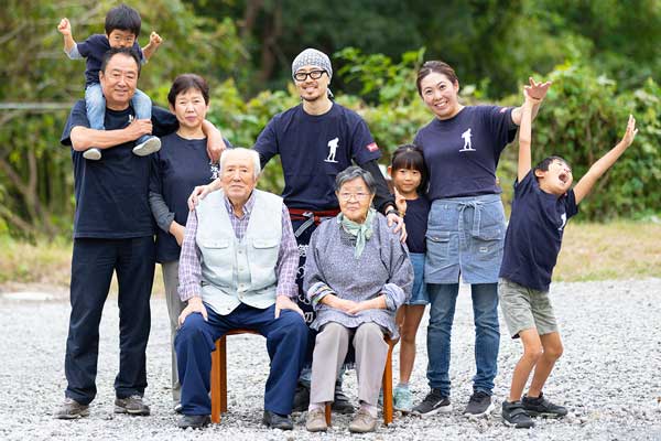 長瀞で親子三代にわたり民宿とそば処を営んでおります